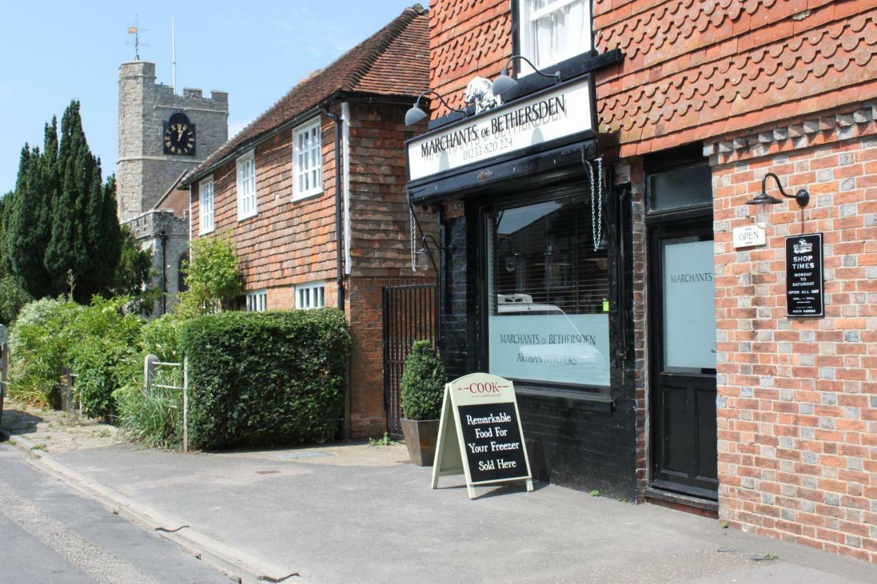 The Old Apple Shed Cosy Heated Cottage In A Meadow Close To The Charming Village Of Bethersden Ashford  Exterior photo